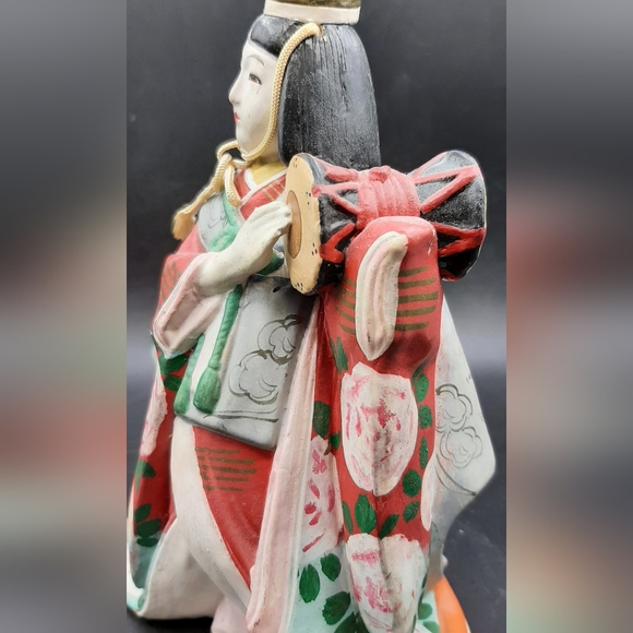 Vintage Chalkware Asian Geisha Girl With Drum Traditional Dress 1955 Japan - Picture 6 of 8
